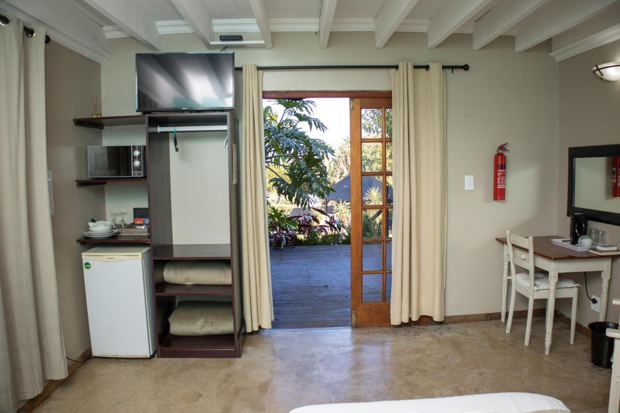 The Birdhouse Bed & Breakfast #No Loadshedding #Solar Energy Gonubie Esterno foto
