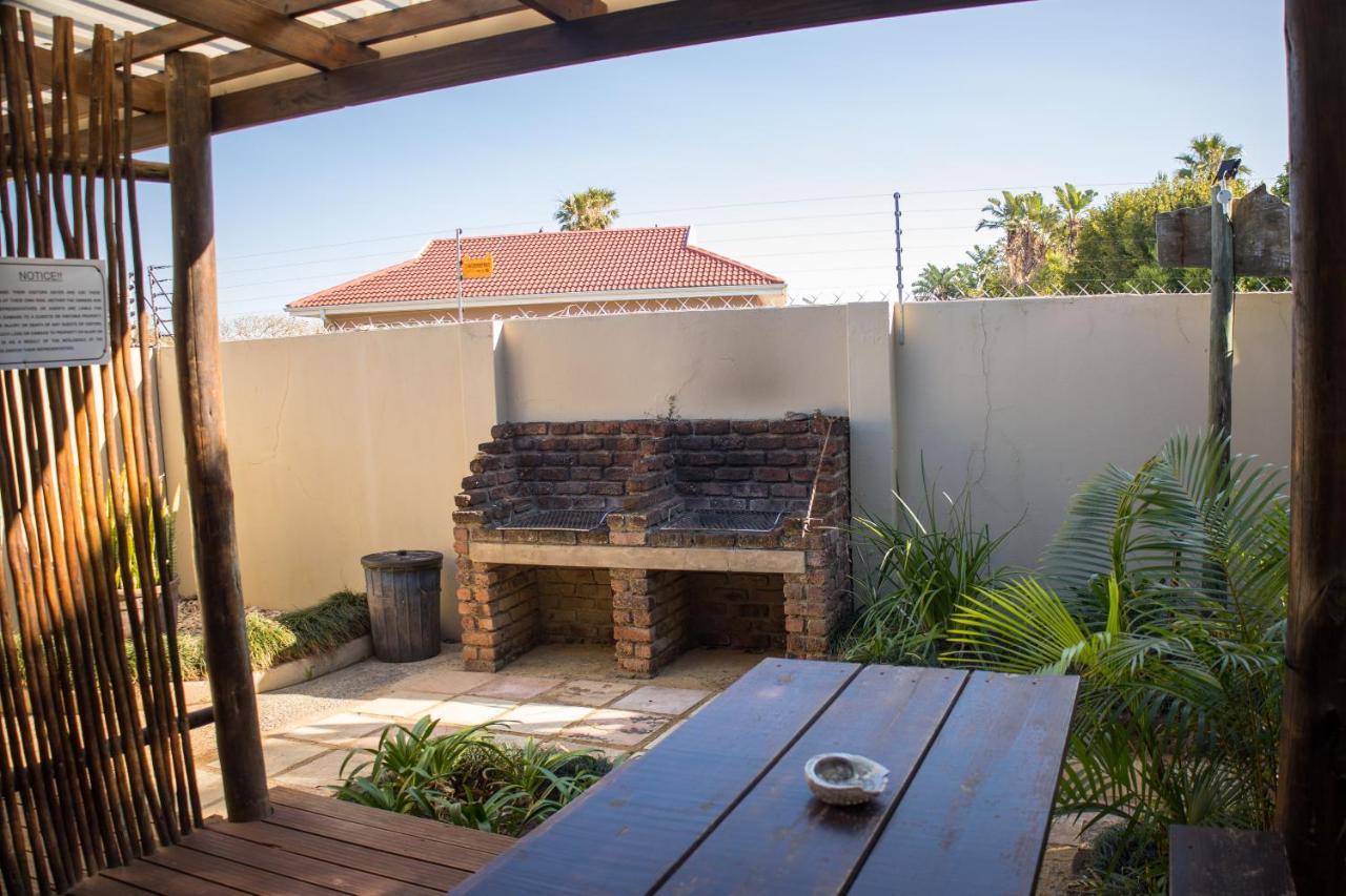 The Birdhouse Bed & Breakfast #No Loadshedding #Solar Energy Gonubie Esterno foto
