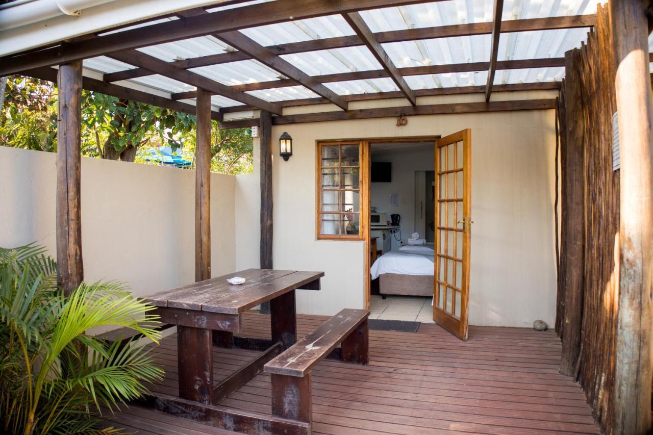The Birdhouse Bed & Breakfast #No Loadshedding #Solar Energy Gonubie Esterno foto