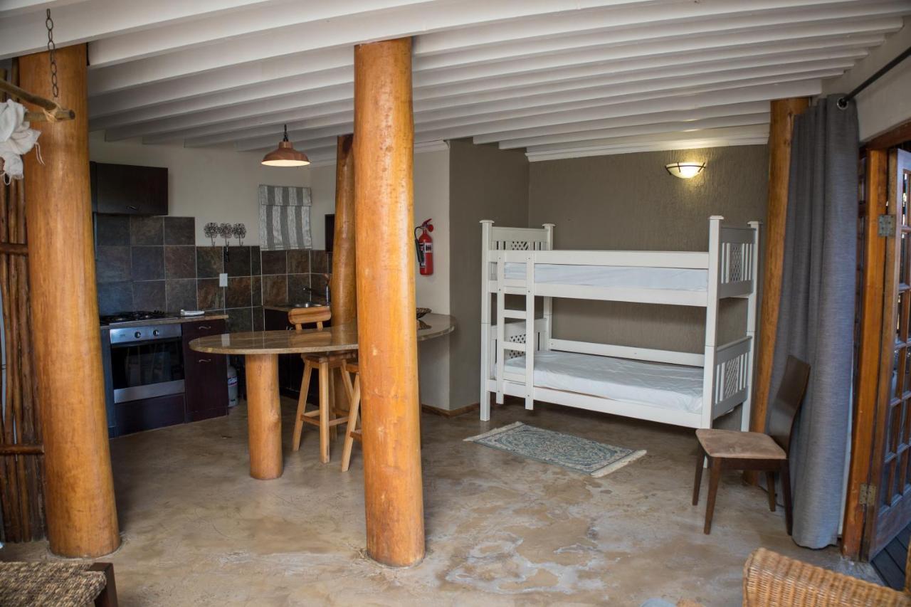 The Birdhouse Bed & Breakfast #No Loadshedding #Solar Energy Gonubie Esterno foto