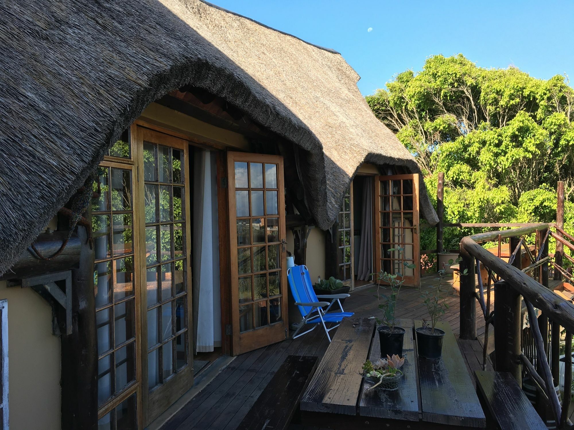 The Birdhouse Bed & Breakfast #No Loadshedding #Solar Energy Gonubie Esterno foto